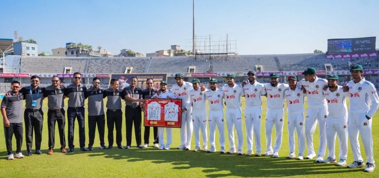 Turning Live Match Moments Into Short, Shareable Shayari